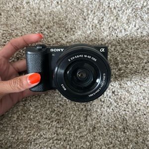 Sony A5100